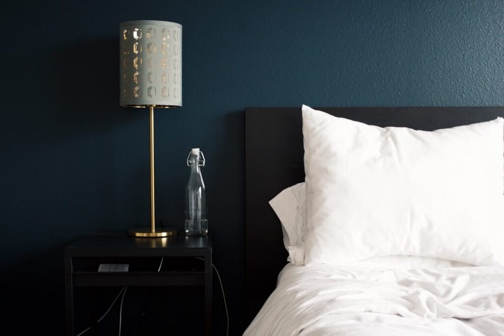 Photo Neatly made bed