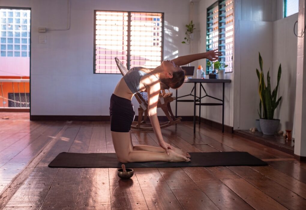 Photo Meditating monk