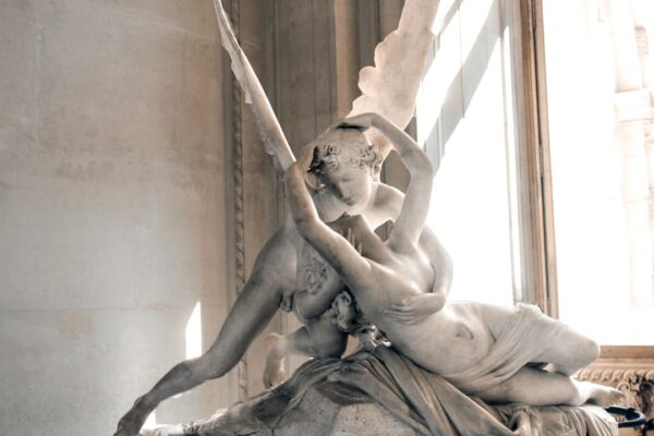 Photo Heart sculpture