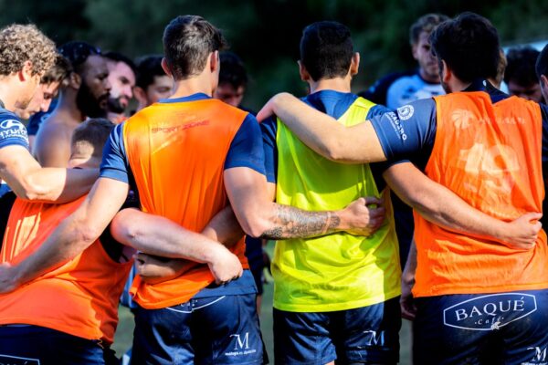 Photo Team huddle