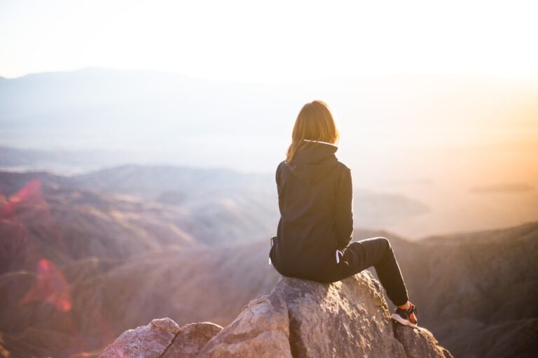 Photo Meditating woman