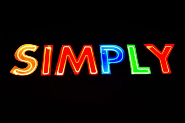 Photo "Marketing Made Simple by Donald Miller and JJ Peterson"