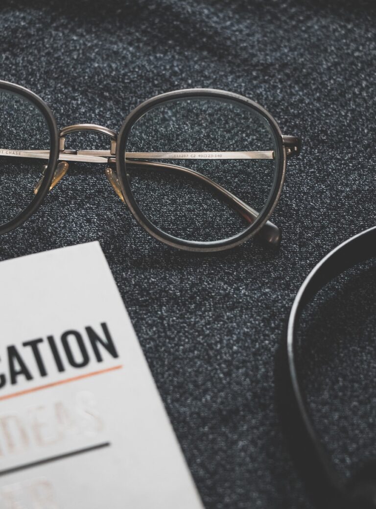 Photo The Innovators Dilemma by Clayton M Christensen