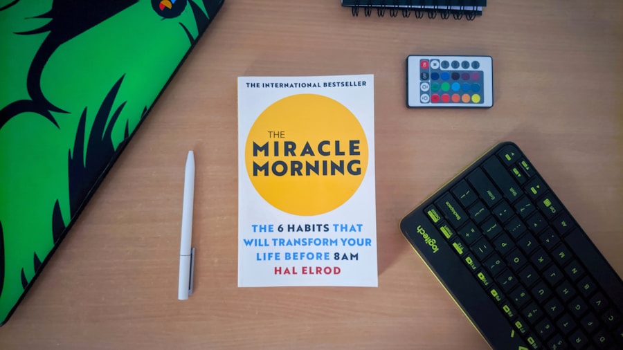 Photo The Tipping Point: How Little Things Can Make a Big Difference by Malcolm Gladwell