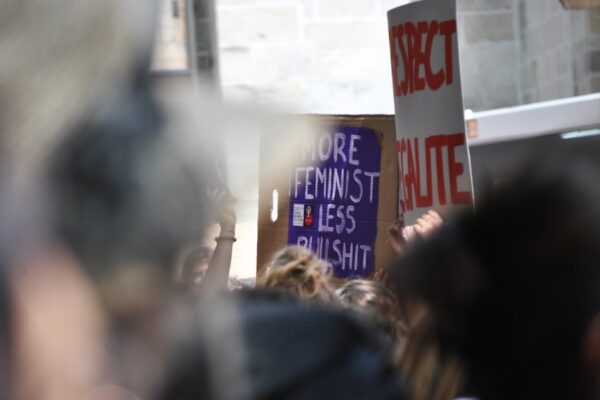 Photo "Bananas, Beaches and Bases: Making Feminist Sense of International Politics by Cynthia Enloe"