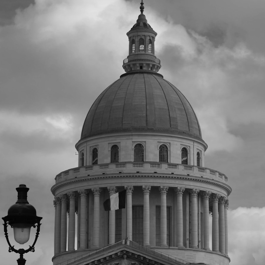 Photo "Evidence-Based Policymaking by Karen Bogenschneider and Thomas J Corbett"