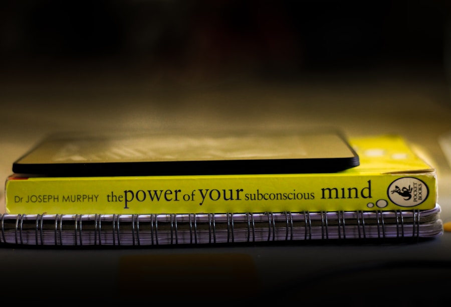 Photo The 48 Laws of Power by Robert Greene