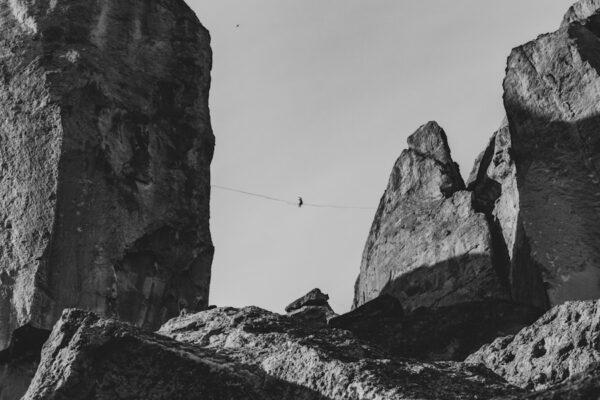 Photo "Crossing the Chasm by Geoffrey A Moore"