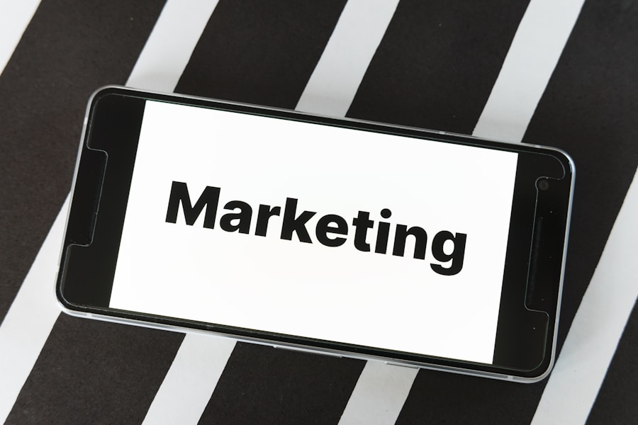 Photo "Marketing Warfare by Al Ries and Jack Trout"