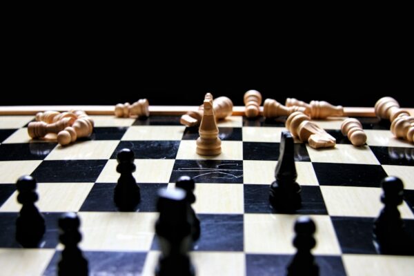 Photo The Leadership Challenge by James M Kouzes and Barry Z Posner