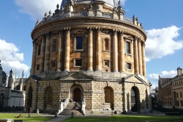 Photo The Oxford Handbook of Public Policy by Michael Moran, Martin Rein, and Robert E Goodin