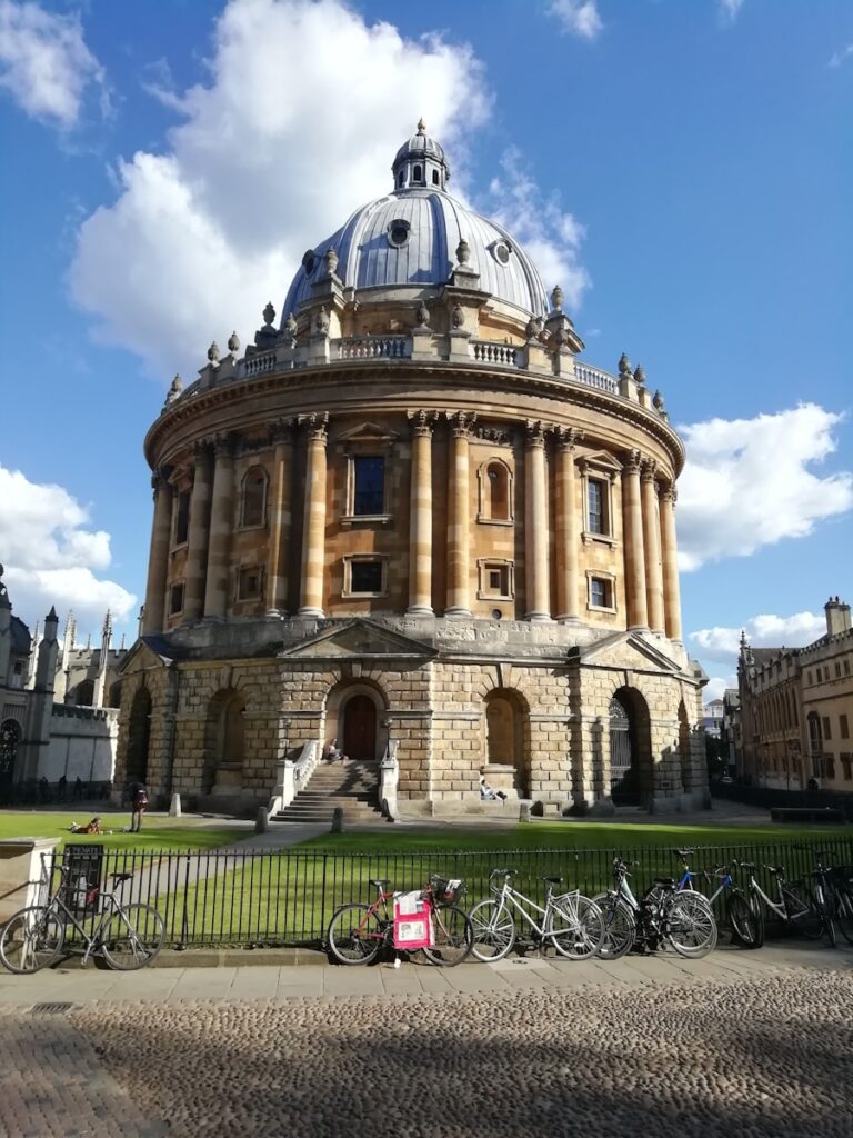 Photo The Oxford Handbook of Public Policy by Michael Moran, Martin Rein, and Robert E Goodin