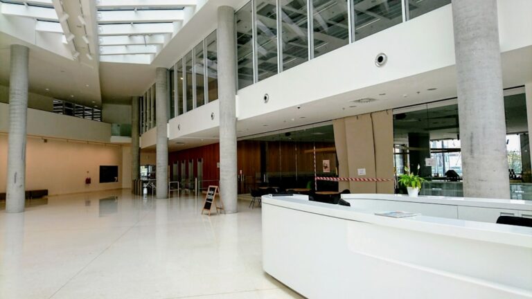 Photo Hospital room