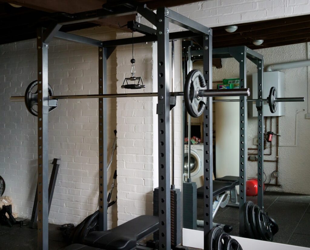 Photo Weightlifting equipment