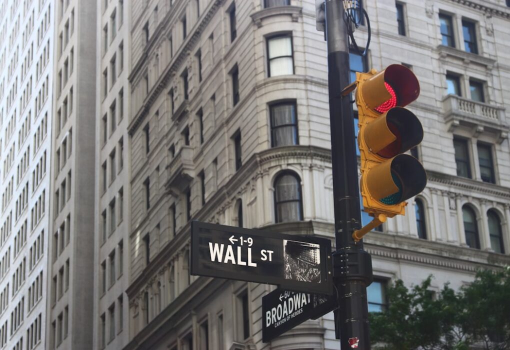 Photo Wall Street