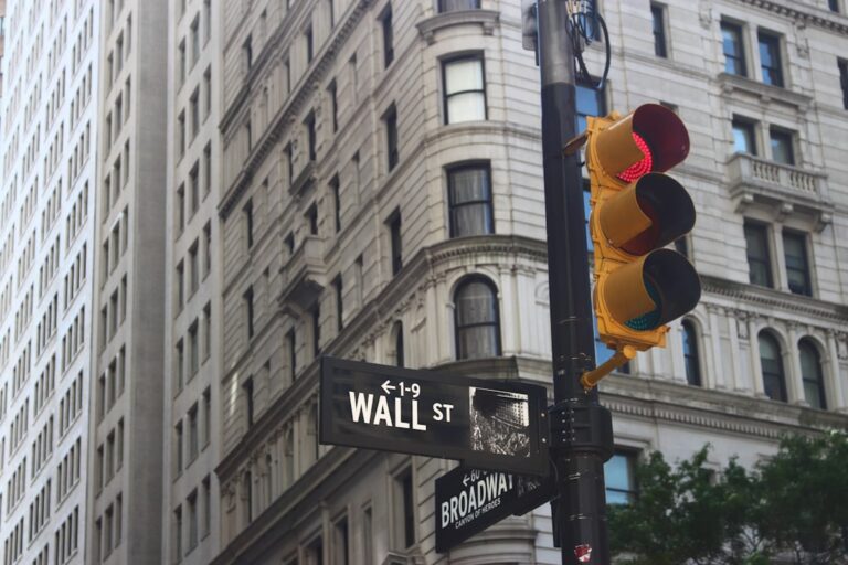 Photo Wall Street
