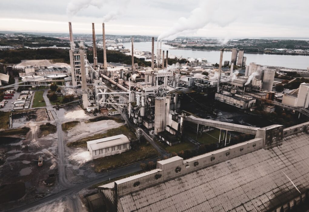 Photo Oil refinery