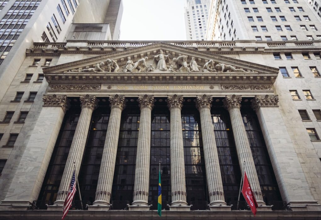 Photo Wall Street