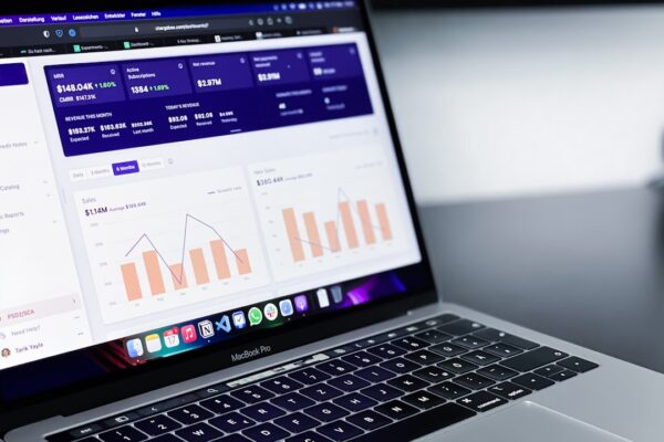 Photo Data Analytics