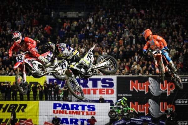 Photo Rough Rider