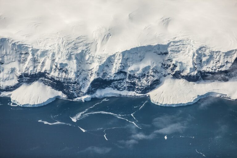 Photo Antarctic Expedition