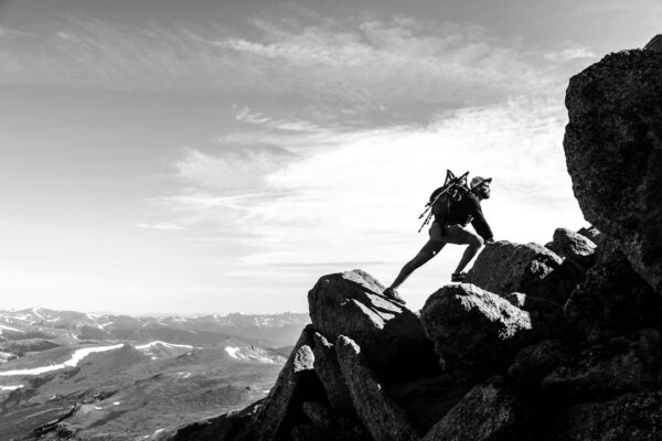 Photo Mountain Climbing