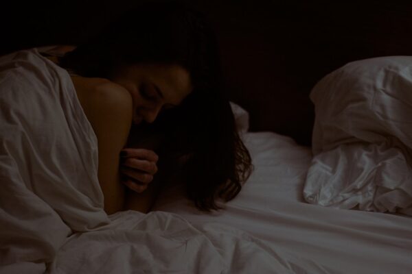 Photo Brown Girl Dreaming
