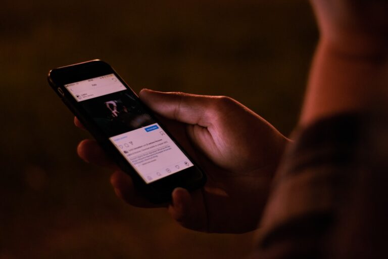 Photo Mobile Forensics