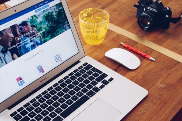 Photo Facebook Advertising
