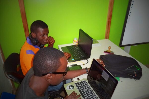 Photo Deep Work