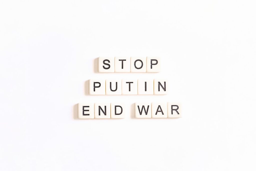 Photo War on Truth