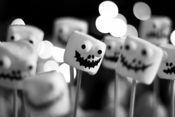 Photo Hungry Ghosts