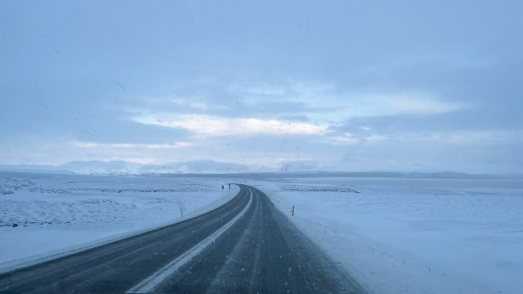 Photo Narrow Road to the Deep North