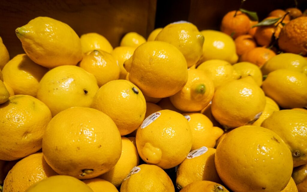 Photo Market for Lemons