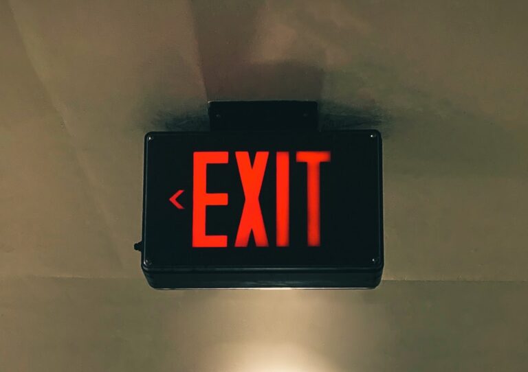 Photo Exit-Level Freedom