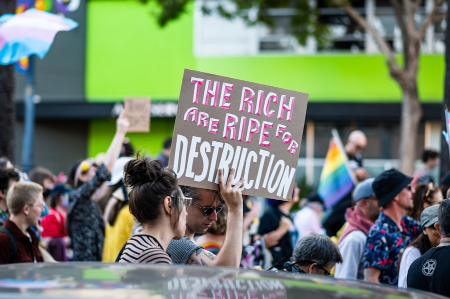 Photo Economics of Discontent