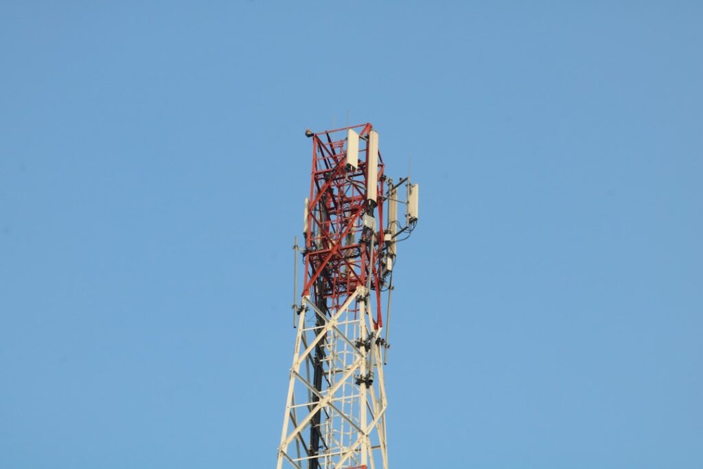 Photo Looming Tower
