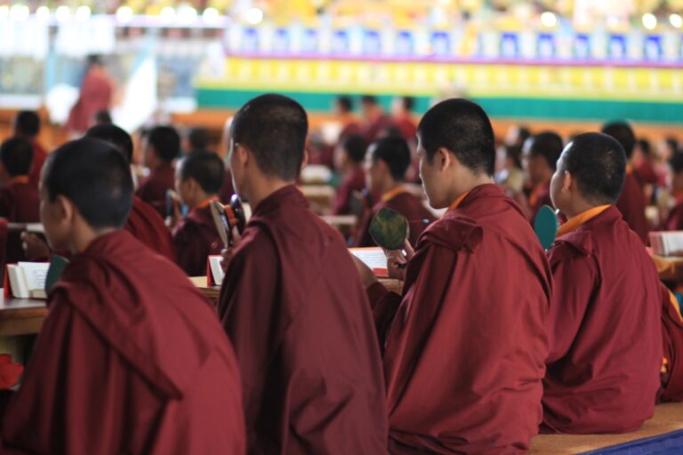 Photo Tibetan Monk